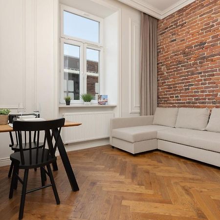 Apartment Strzelecka Old Town Cracow By Renters Prestige Krakow Exterior photo