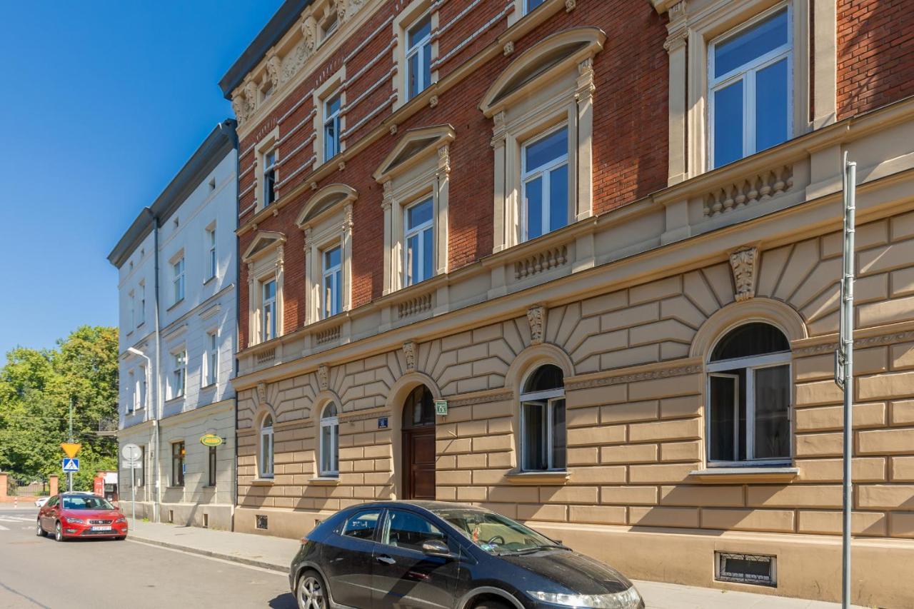 Apartment Strzelecka Old Town Cracow By Renters Prestige Krakow Exterior photo
