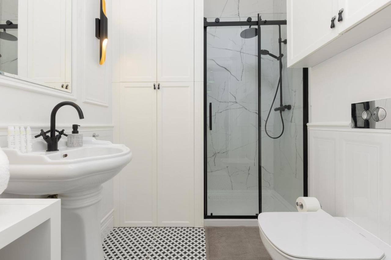 Apartment Strzelecka Old Town Cracow By Renters Prestige Krakow Exterior photo